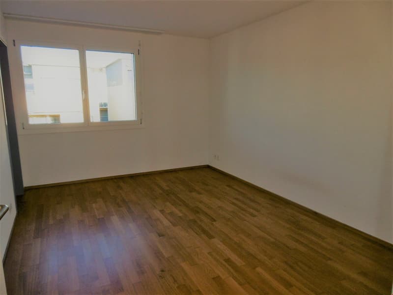 2.5-Attic Apartment with Sunset (7)