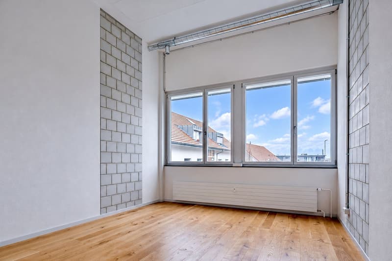 Ruhige, sehr grosse 3.5-Zimmer-Loftwohnung (154m2) im Herzen von Laupen (9)