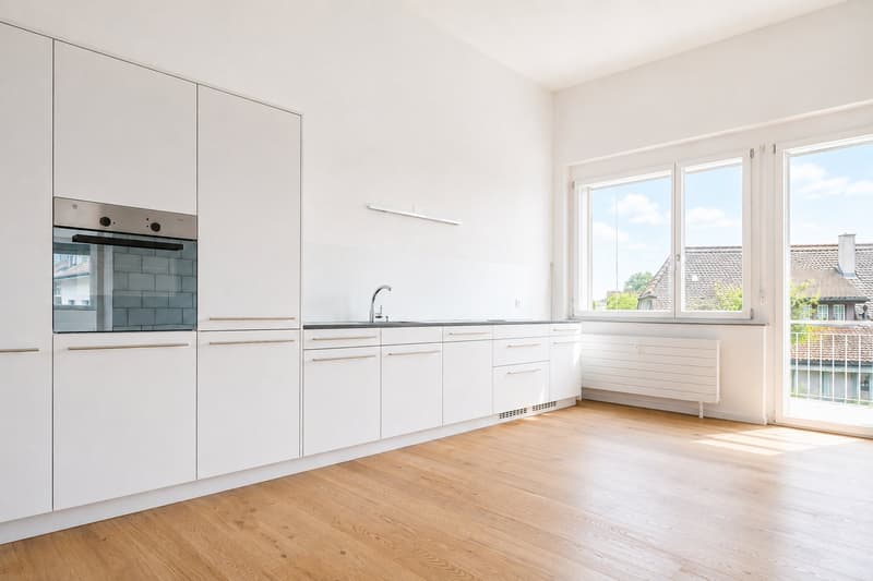 Ruhige, sehr grosse 3.5-Zimmer-Loftwohnung (154m2) im Herzen von Laupen (3)