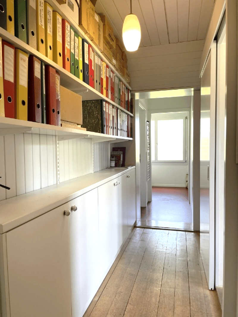 In a quiet location: 6.5 room single-family house with land reserve and large, romantic garden (18)