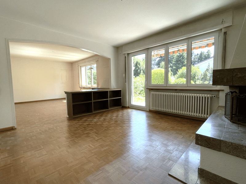 Doppeleinfamilienhaus mit grosser, idyllischer Gartenanlage (14)
