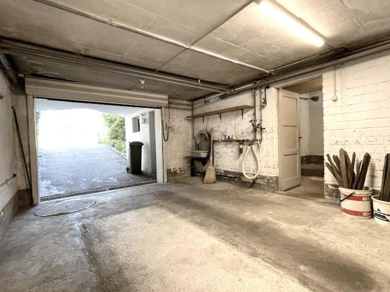 Doppeleinfamilienhaus mit grosser, idyllischer Gartenanlage (24)