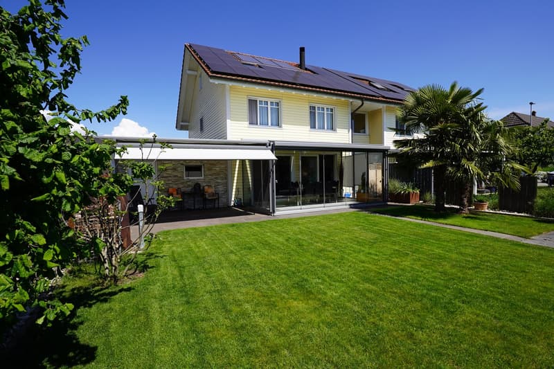 Double-family house in Safnern – Living in the green (2)
