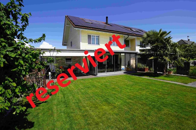 Double-family house in Safnern – Living in the green (1)