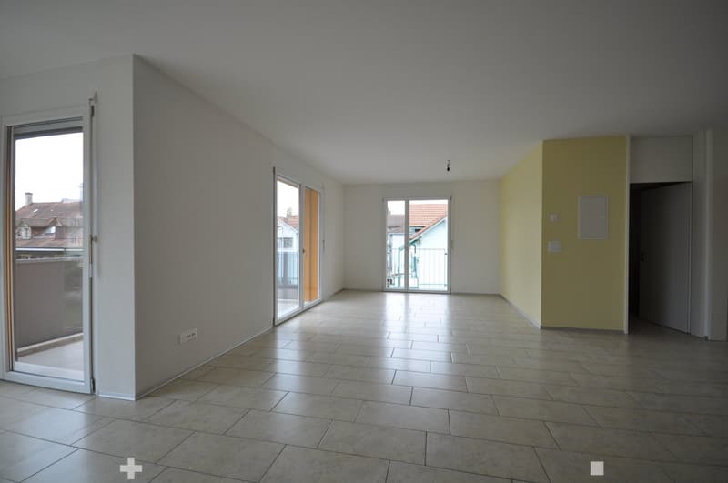 Helle 4.5-Zimmerwohnung mit Balkon in der Nähe des Stadtzentrums (5)