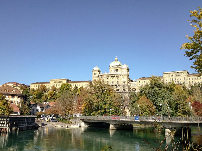 Complesso residenziale attraente con architettura moderna e potenziale di rendita - 21 appartamenti (3)