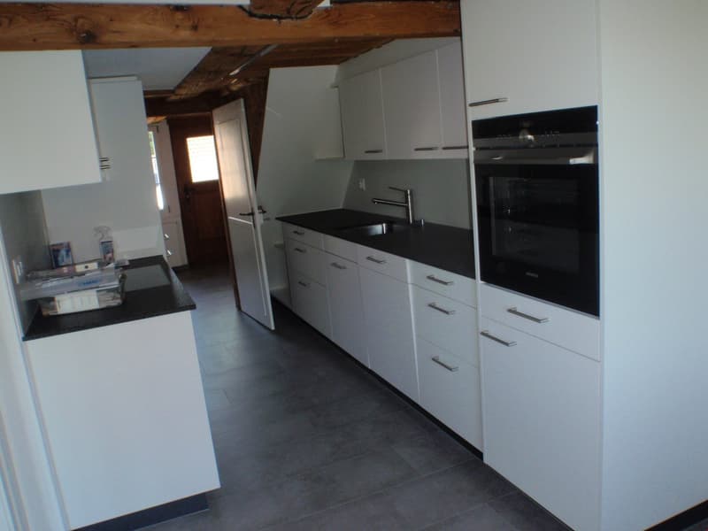 Charmante 4.5-Zimmer-Maisonettewohnung in Müntschemier (5)