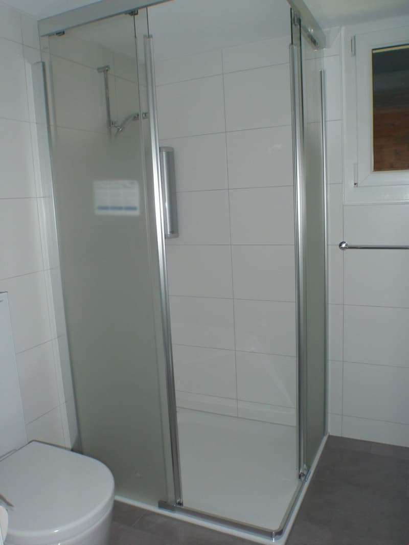Charmante 4.5-Zimmer-Maisonettewohnung in Müntschemier (8)