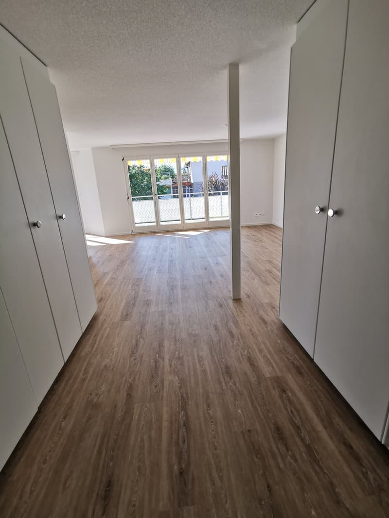 Gemütliche 4.5-Zimmer-Wohnung mit Balkon in Ins (6)