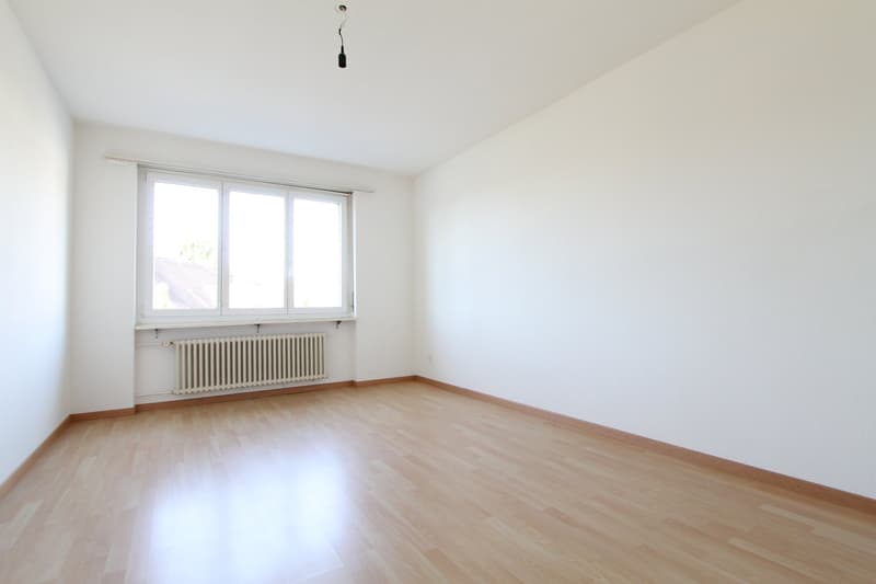 Geräumige 2.5 Zimmer-Wohnung in Bellach! (5)