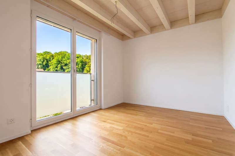 3.5-Zimmer mit grosser Terrasse und Ausblick ins Grüne (9)