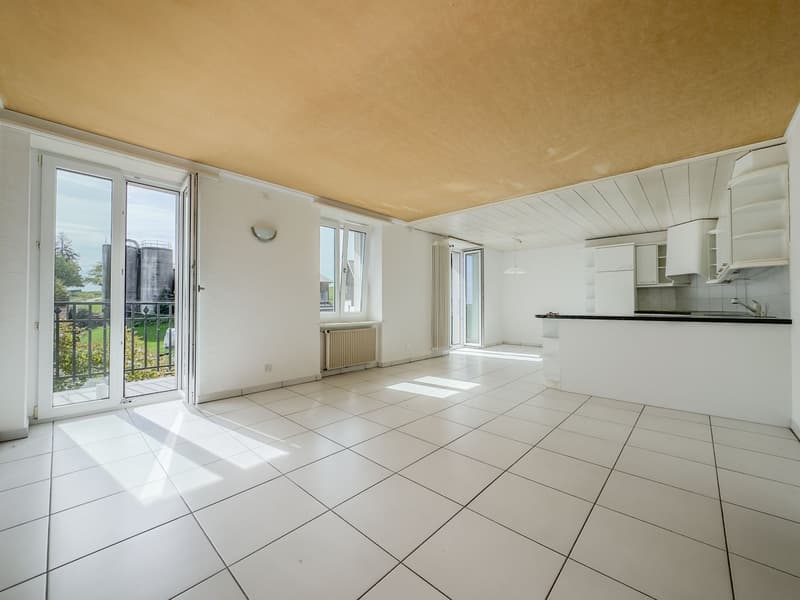 Geräumige Wohnung in beschaulichem Dorf (1)