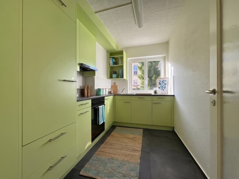 Moderne Hochparterre-Wohnung zu vermieten! (2)