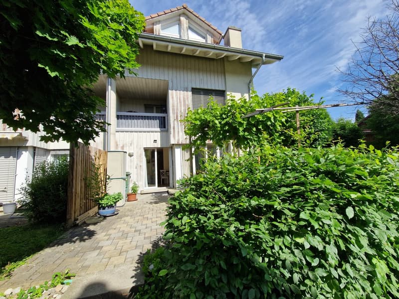 Gemütliches Studio mit Terrasse in Düdingen (1)