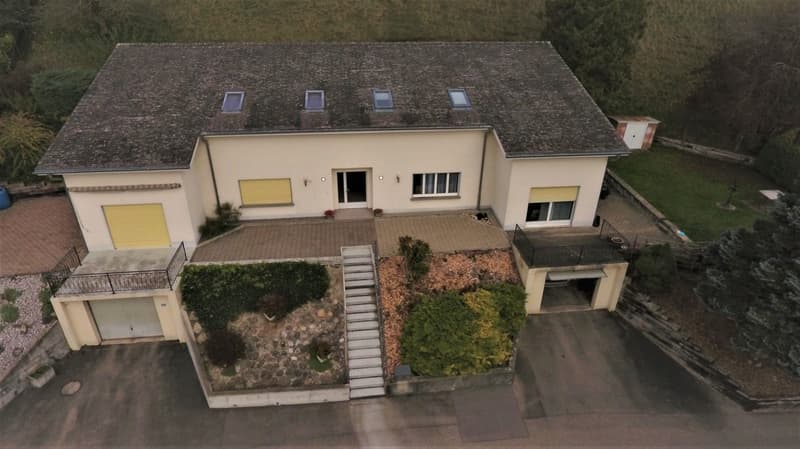 Maison mitoyenne spacieuse de 4,5 pièces dans un quartier calme (1)