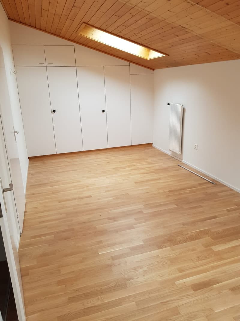Maison mitoyenne spacieuse de 4,5 pièces dans un quartier calme (13)