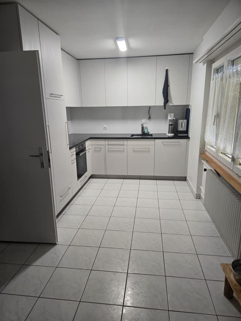 Maison mitoyenne spacieuse de 4,5 pièces dans un quartier calme (8)