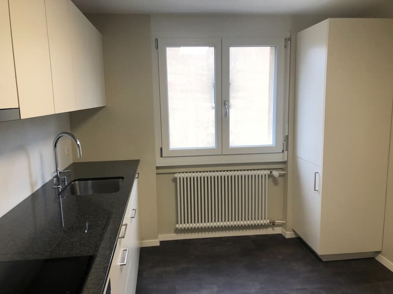 Moderne 3-Zimmer-Wohnung mit Balkon in Wünnewil (5)