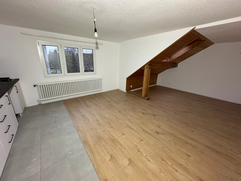 Spacious, completely renovated 5-room apartment in the heart of Aarwangen (6)