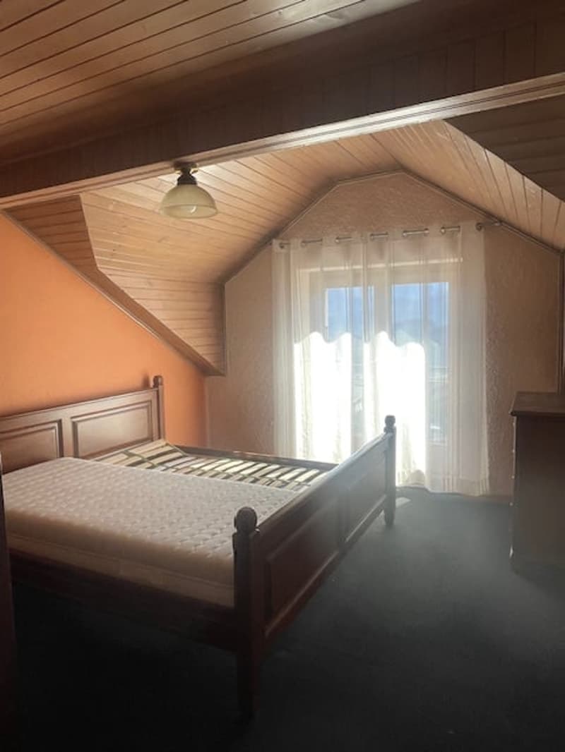 Incantevole appartamento duplex di 4,5 locali in una bella casa di villaggio, *SMJ Habitat* (11)