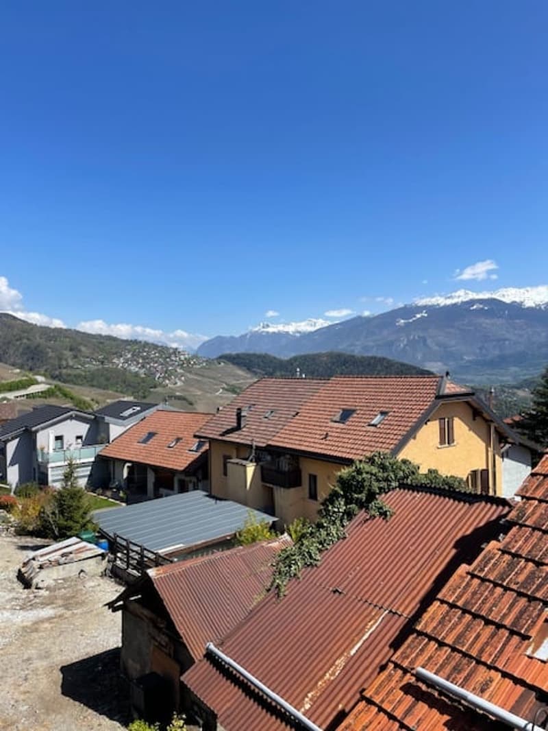 Charaktervolles Haus im Herzen des Dorfes mit freier Sicht - gutes Potenzial, *SMJ Habitat* (7)