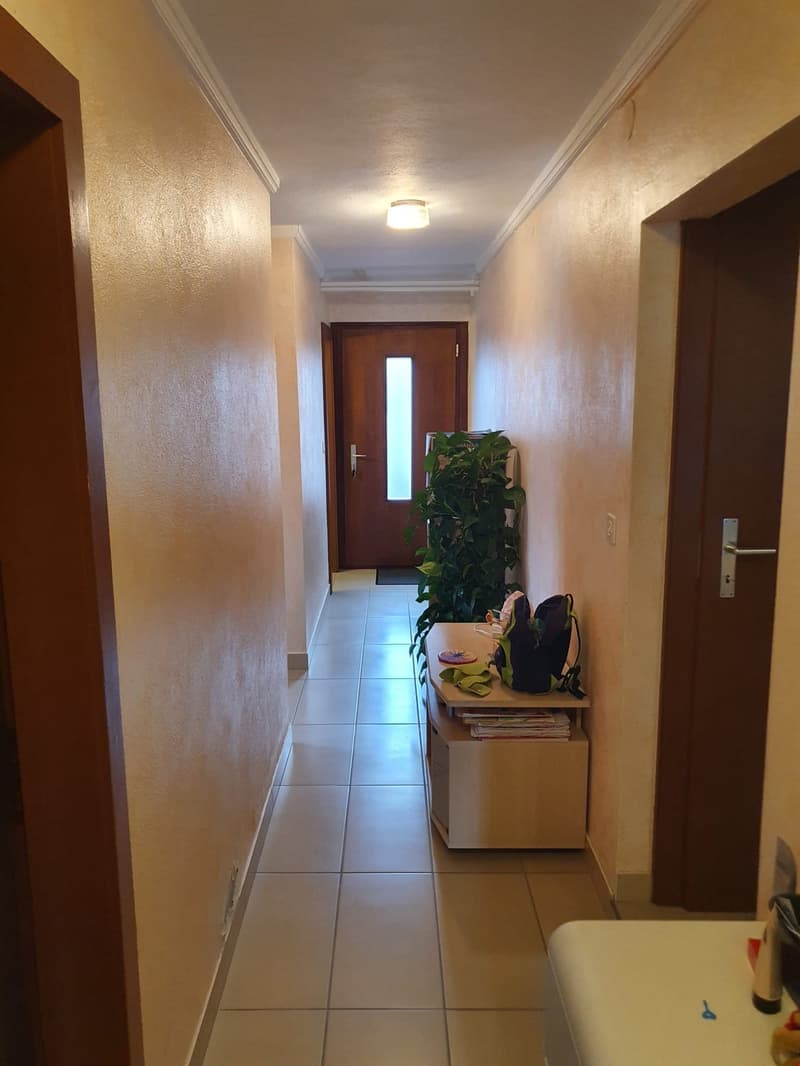 Ripresa del contratto di affitto di un appartamento di 3,5 locali in un chalet di due appartamenti (5)