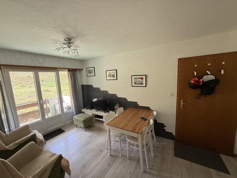 In der schönen Station Tzoumaz zu verkaufen 2 1/2-Zimmer-Wohnung (2)