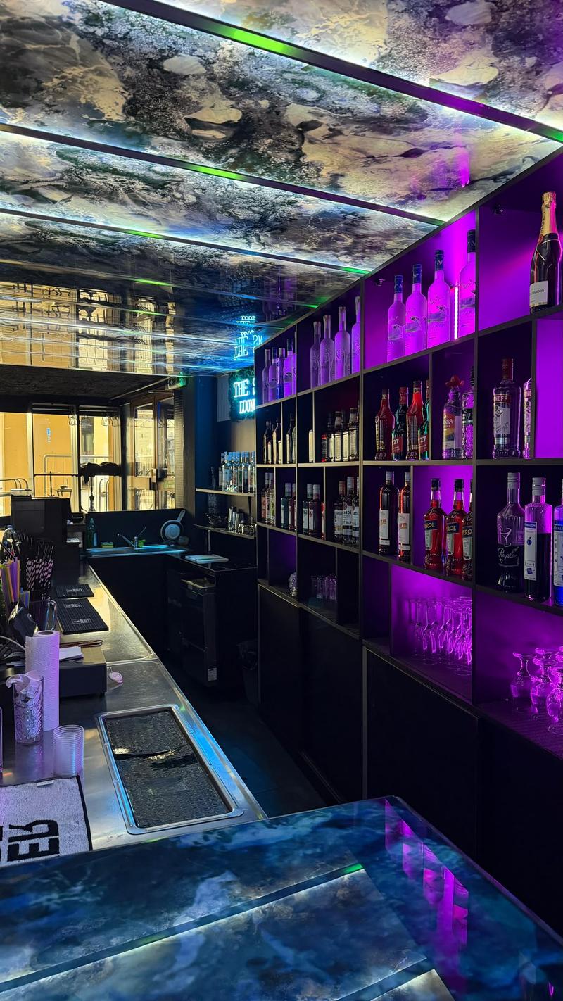 Bar à vendre | Zone piétonne Neuchâtel (13)