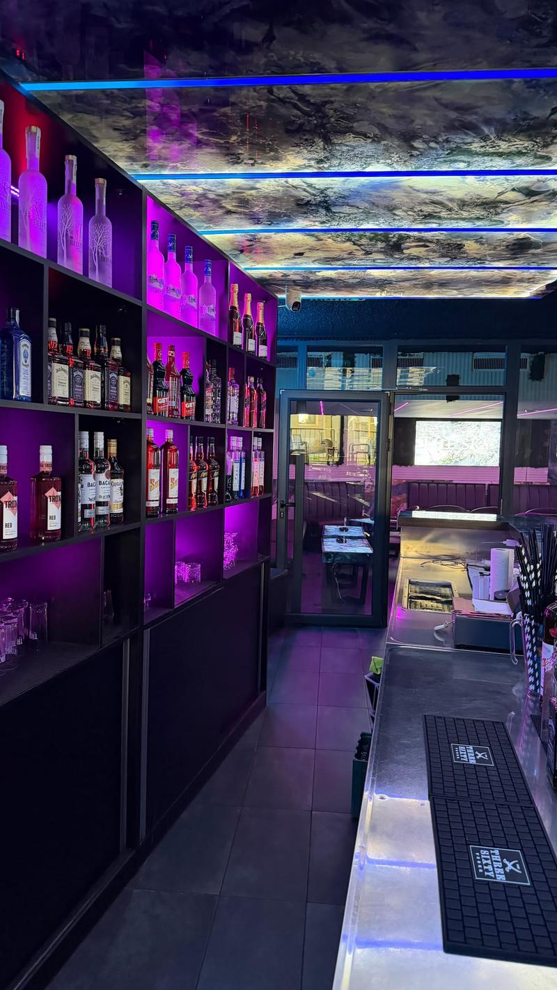 Bar à vendre | Zone piétonne Neuchâtel (15)