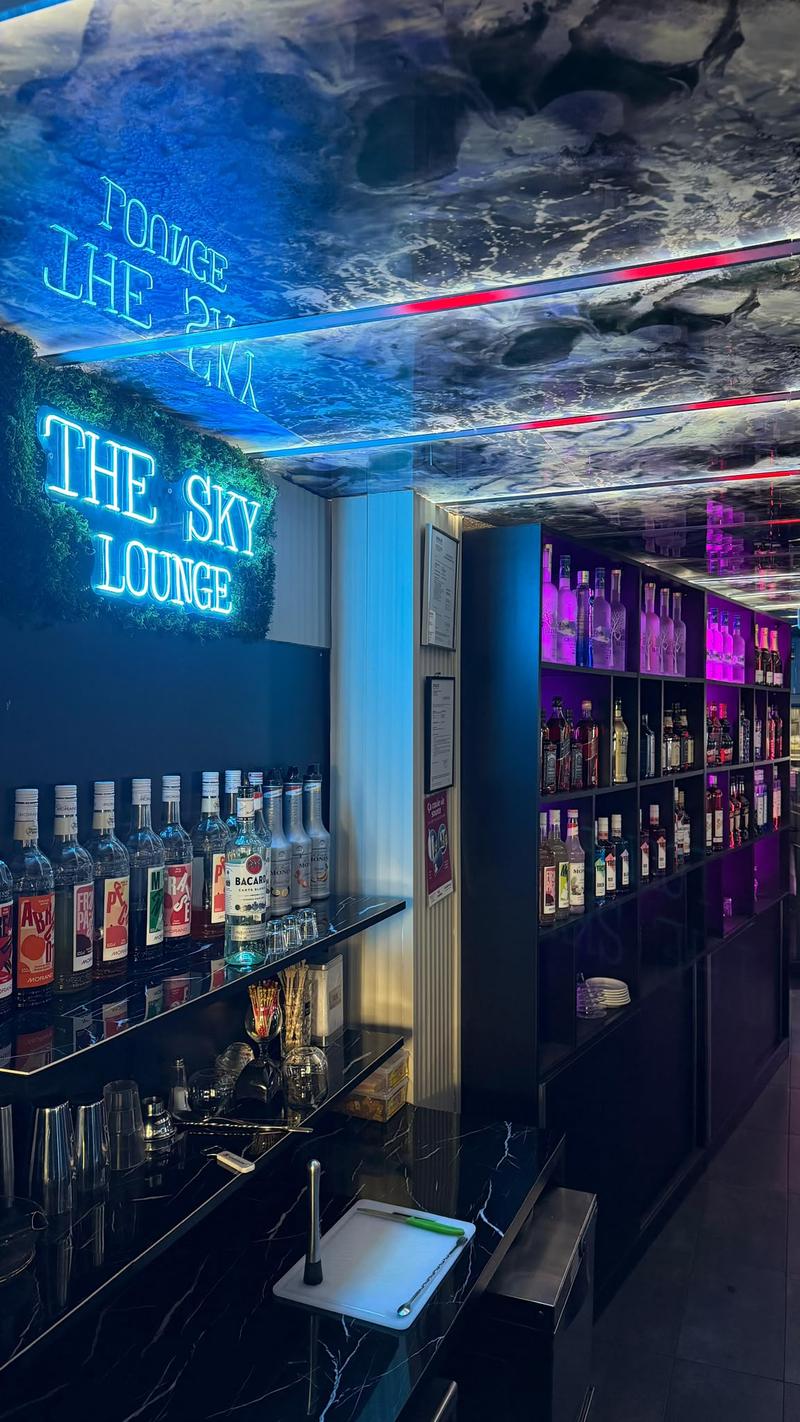 Bar à vendre | Zone piétonne Neuchâtel (8)