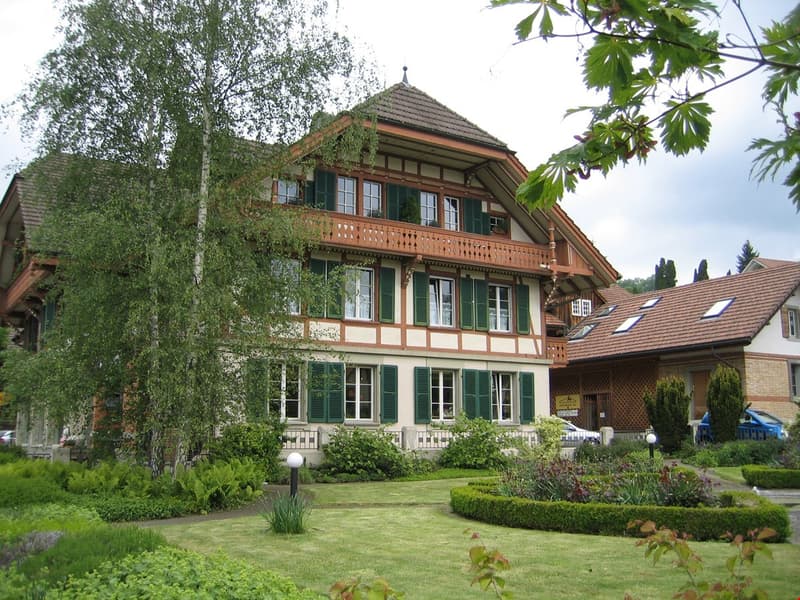 Ostseite Wohn- und Geschäftshaus
