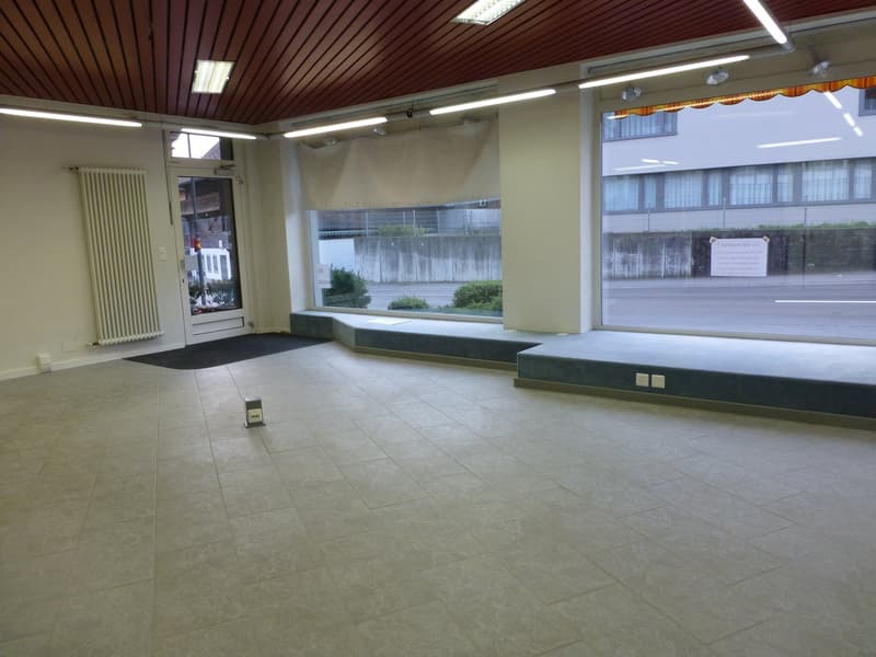 Sales shop/practice/office next to Kafi Riggi (7)