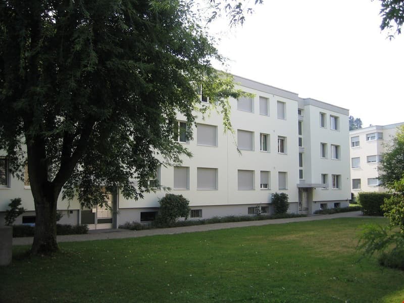Zugang Haus 13 + 15