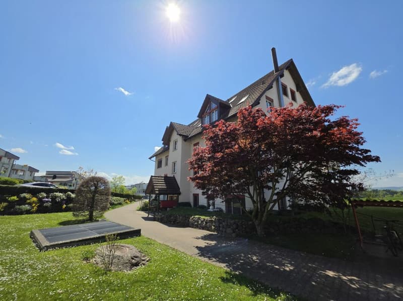 Attic apartment with wonderful views, in a quiet, child-friendly location! (23)