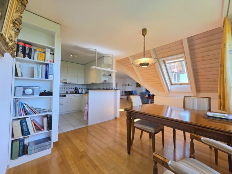 Attic apartment with wonderful views, in a quiet, child-friendly location! (9)
