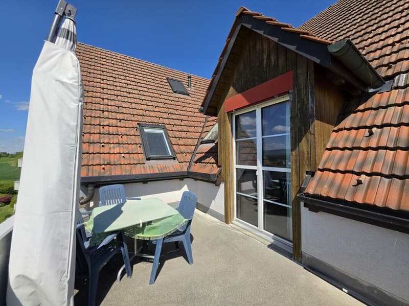 Attic apartment with wonderful views, in a quiet, child-friendly location! (16)