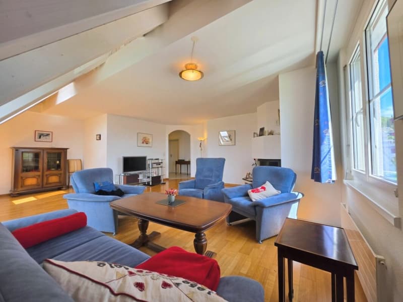 Attic apartment with wonderful views, in a quiet, child-friendly location! (5)