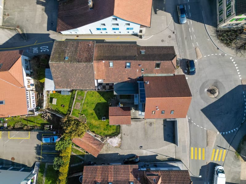 Ihre Investitionschance -zwei Mehrfamilienhäuser mit 5 Wohnungen und 1 Ladenlokal (4)