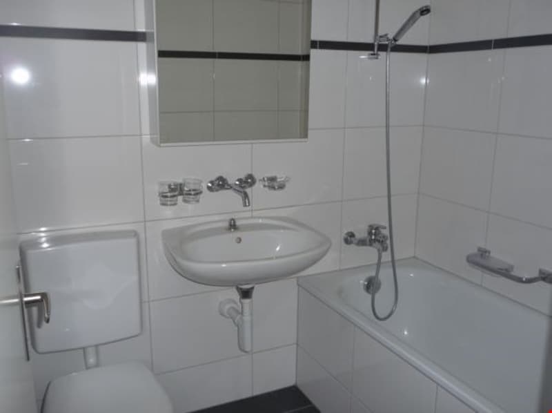 Zu vermieten nach Vereinbarung, 3-Zimmer-Wohnung mit gemütlichem Sitzplatz (4)