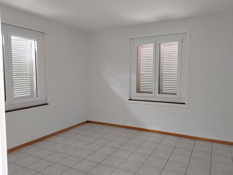 Helles 3.5-Zimmer-Apartment mit Balkon (5)