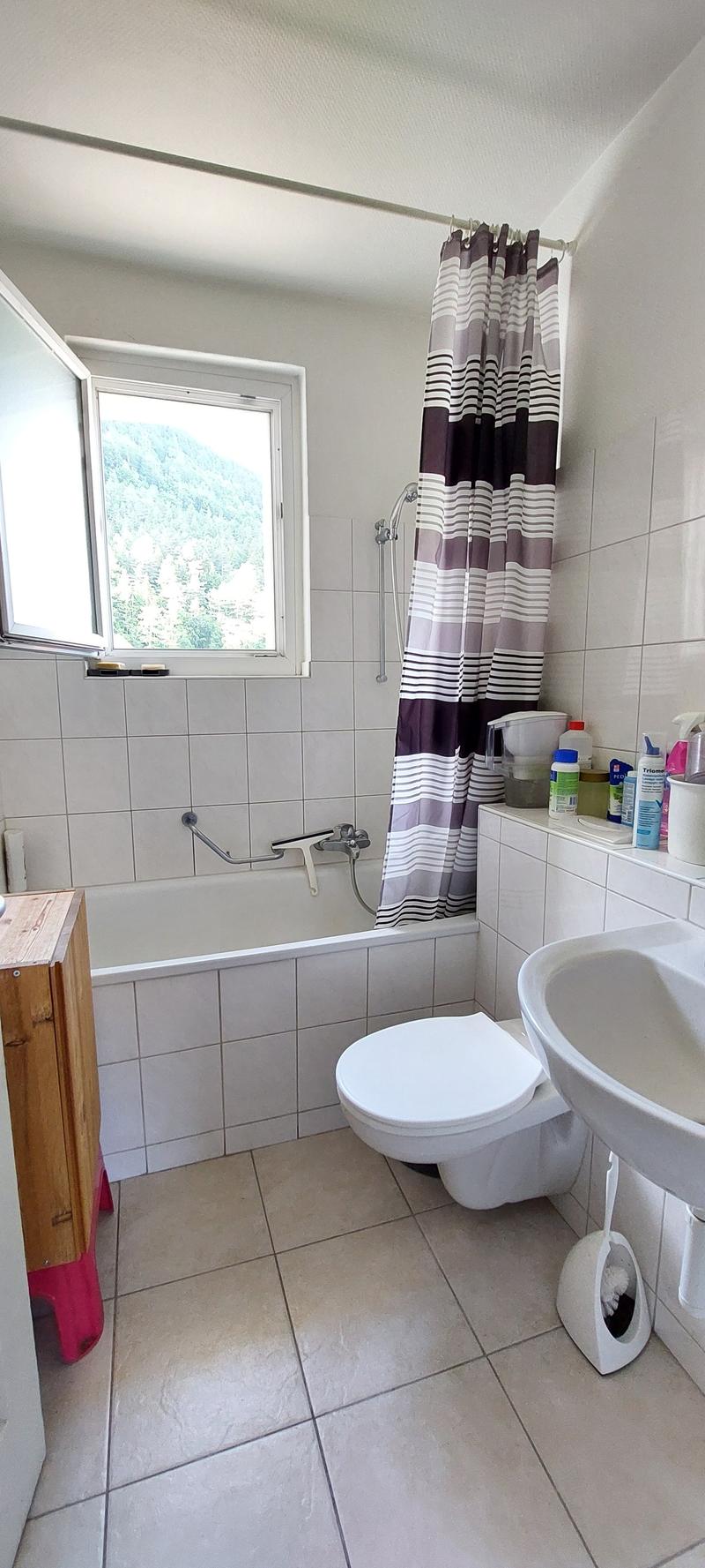 Helles 3-Zimmer-Apartement mit Balkon in Fleurier (3)