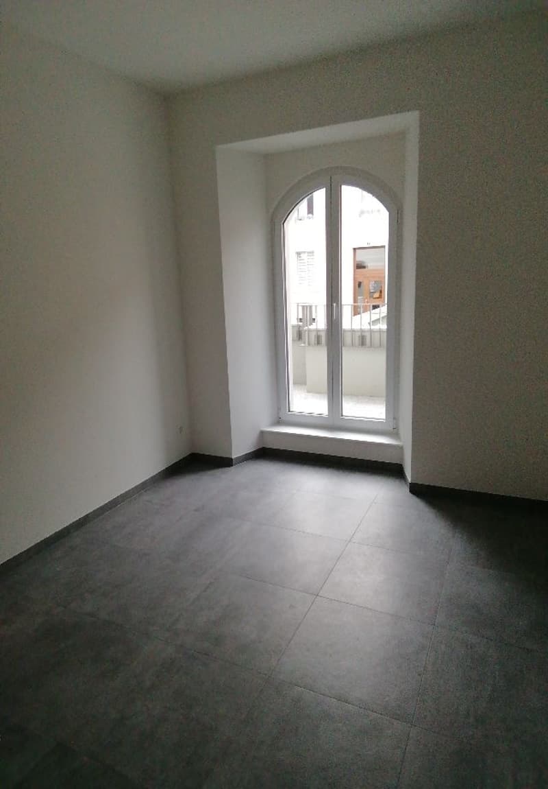 Appartamento di due e mezzo locali in affitto a Val-de-Travers (12)