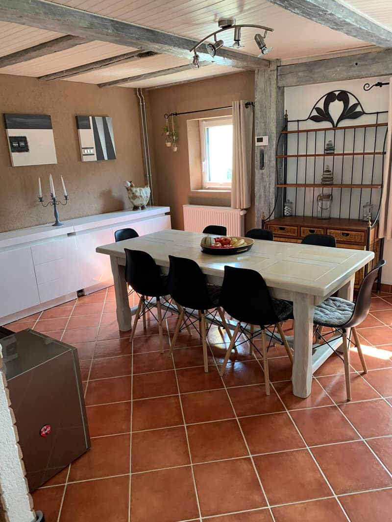 Charmanter Duplex mit 5,5 Zimmern in Fleurier (4)