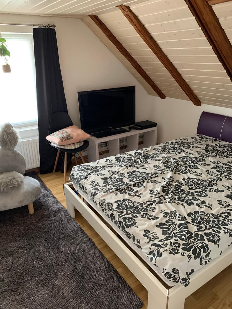 Charmanter Duplex mit 5,5 Zimmern in Fleurier (8)