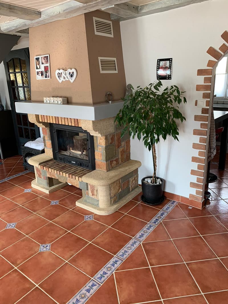Charmanter Duplex mit 5,5 Zimmern in Fleurier (2)