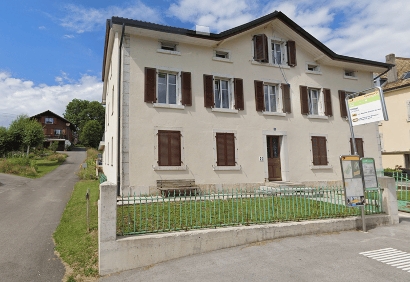 Appartement 2 pièces lumineux au rez-de-chaussée (7)