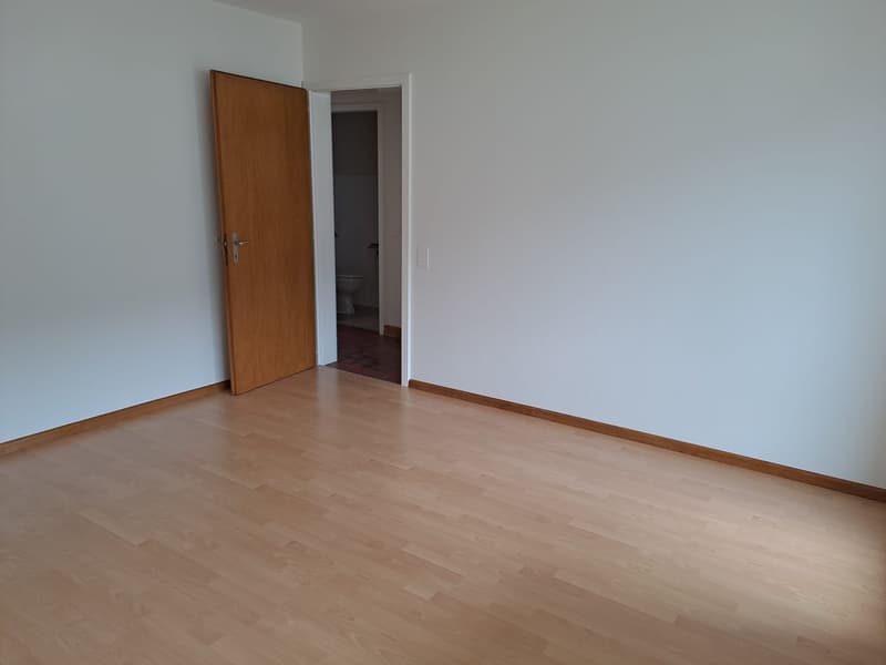 Appartement de 4 pièces avec balcon à Les Verrières (10)
