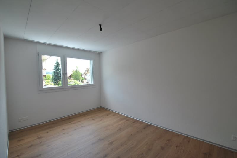 NACHMIETERSUCHE | Moderne 4.5-Zimmerwohnung in Boll mit Sicht ins Grüne (8)