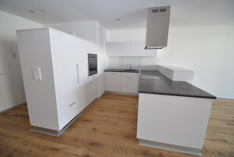 Moderne und helle 3.5-Zimmerwohnung in 3613 Steffisburg (1)