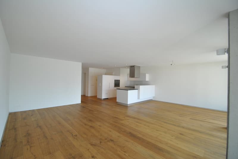 Moderne und helle 3.5-Zimmerwohnung in 3613 Steffisburg (2)